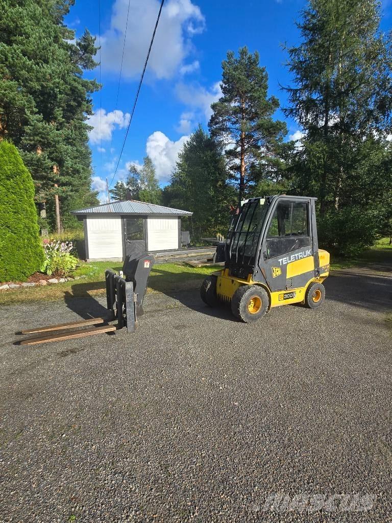 JCB TLT 30 D Teleszkópos rakodók
