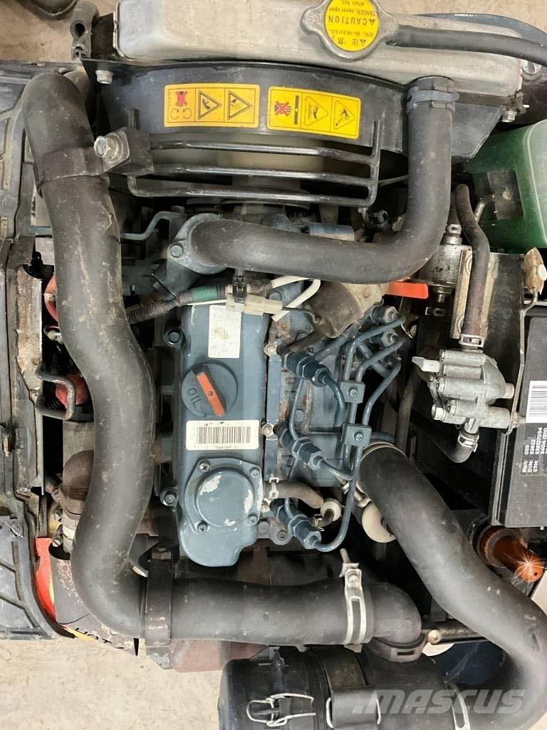 Kubota K 008-3 Mini kotrók < 7t