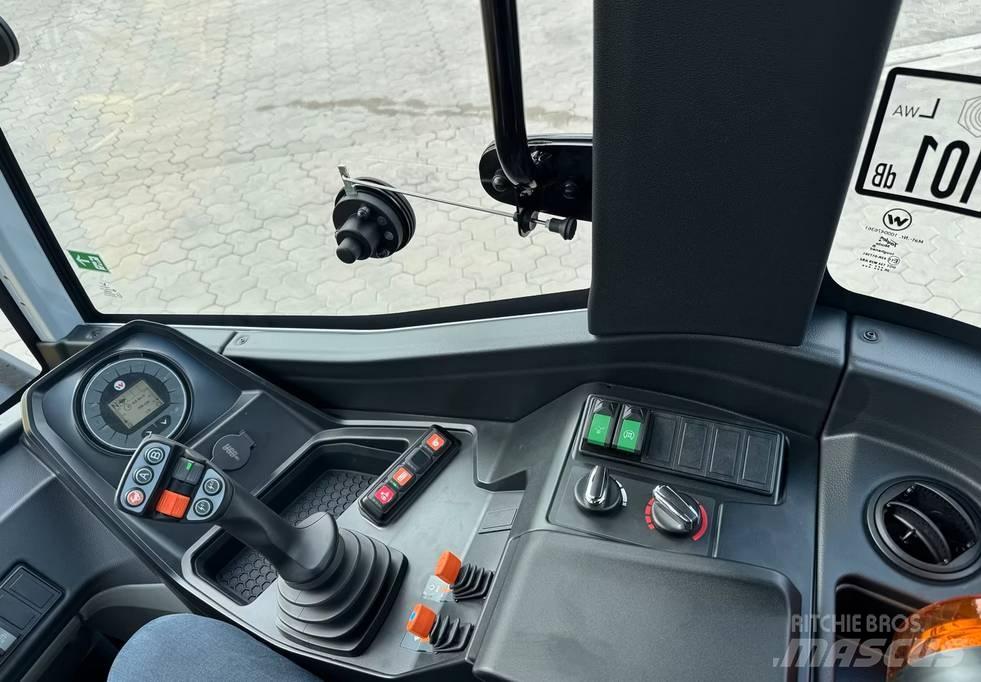 Wacker Neuson WL 950 Gumikerekes homlokrakodók