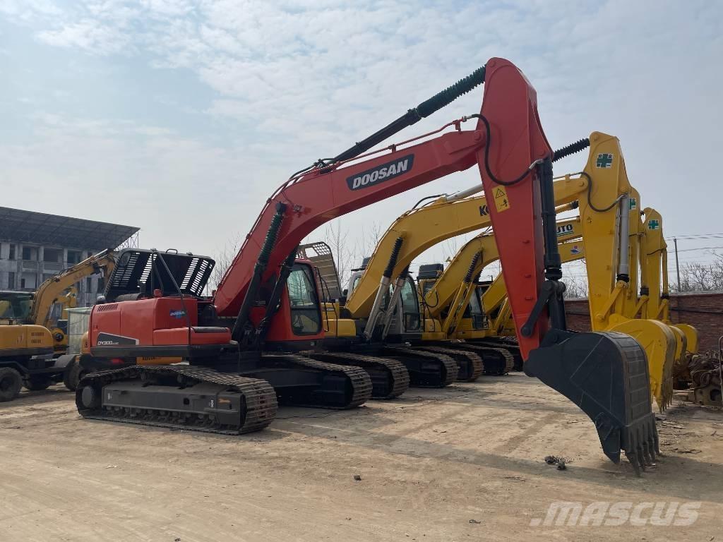 Doosan DX 300 Lánctalpas kotrók