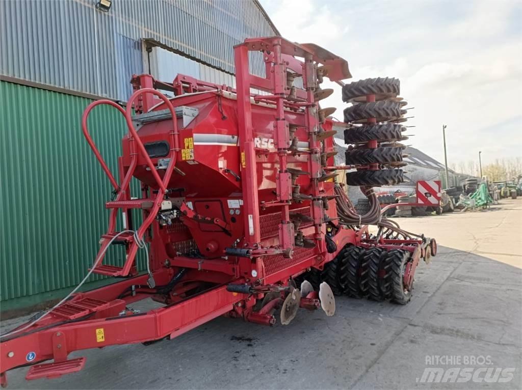 Horsch Pronto 6 DC Sorvetőgép