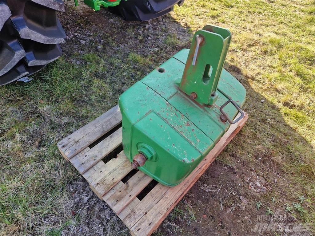 John Deere 900 kg Egyéb traktor tartozékok
