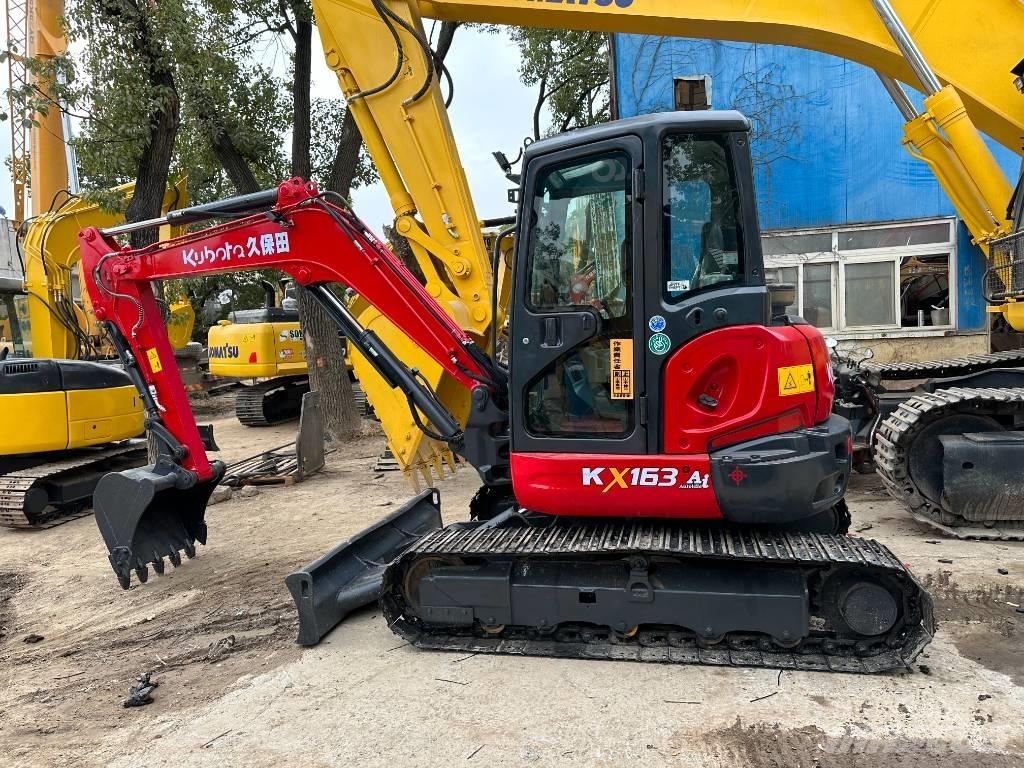 Kubota 163 Lánctalpas kotrók