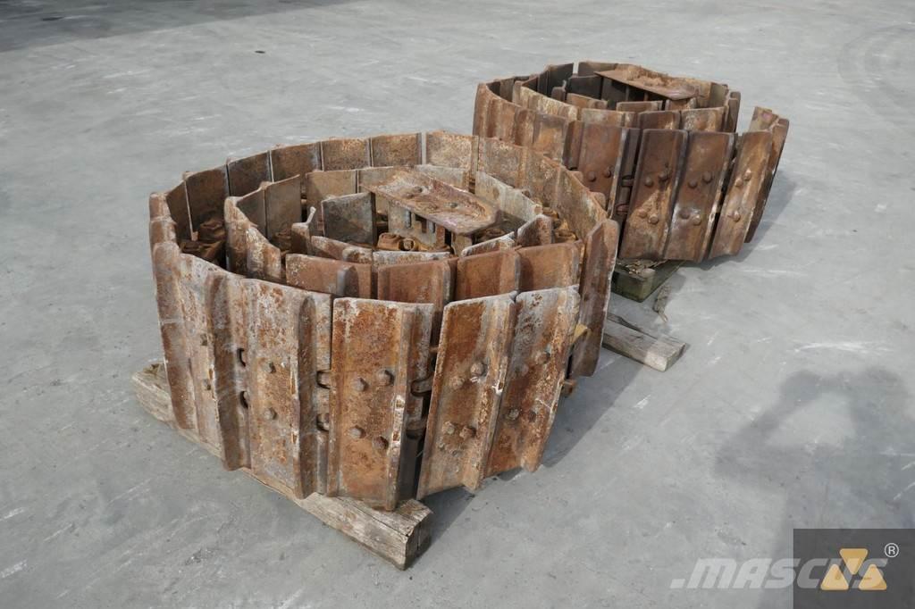 CAT D7R Trackgroup Gumiabroncsok, kerekek és felnik