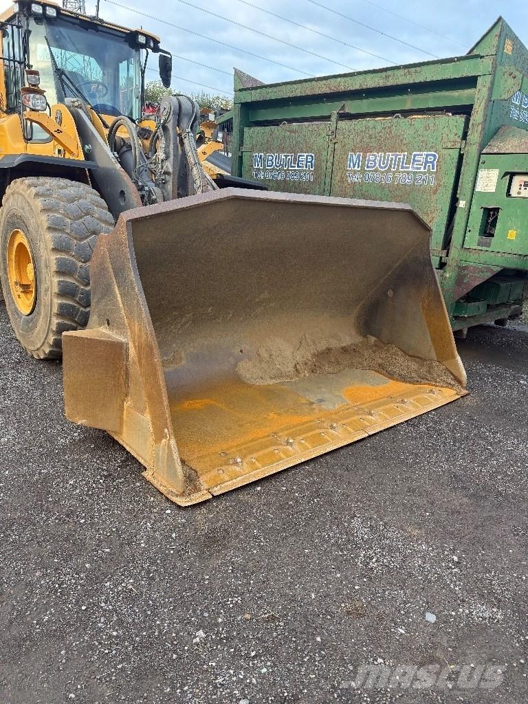 Volvo L 150 H Gumikerekes homlokrakodók