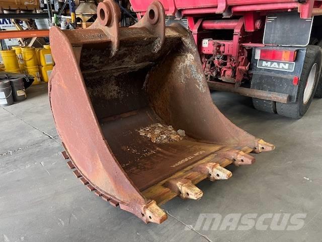CAT 330 Kanalak