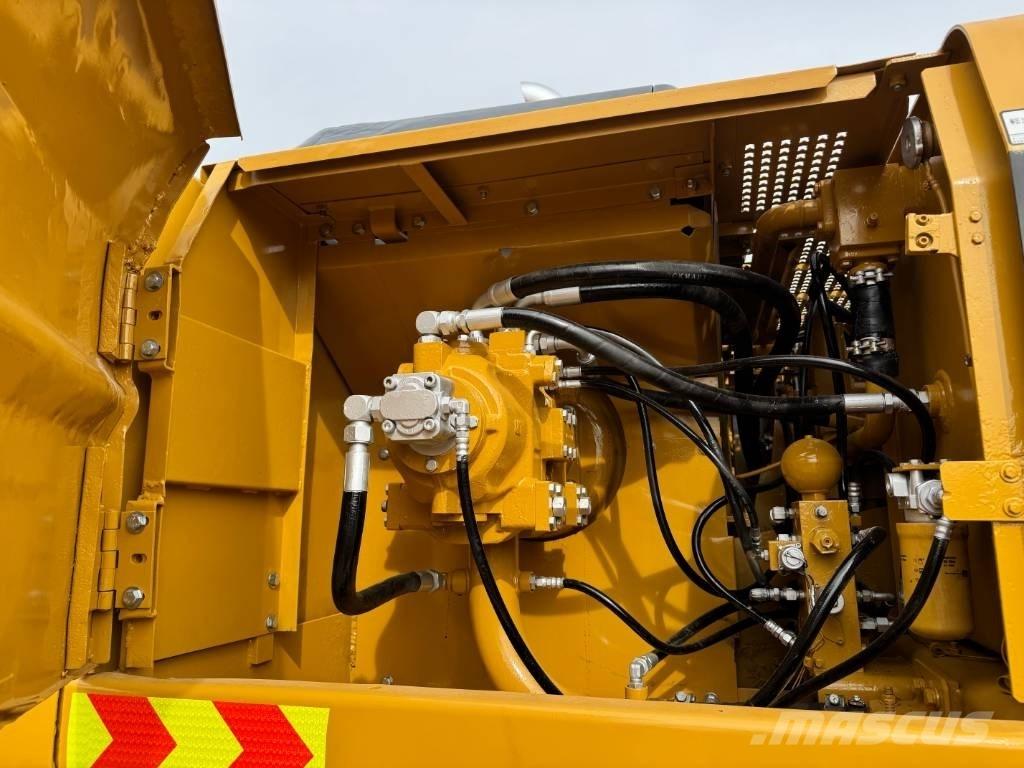 CAT 320 B Lánctalpas kotrók