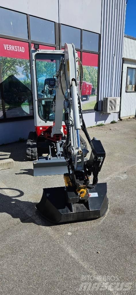 Takeuchi TB 320 Mini kotrók < 7t