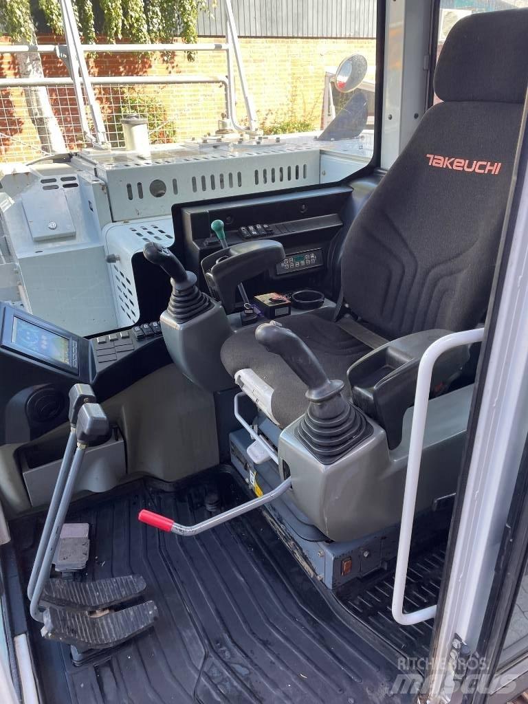 Takeuchi TB2150 Lánctalpas kotrók