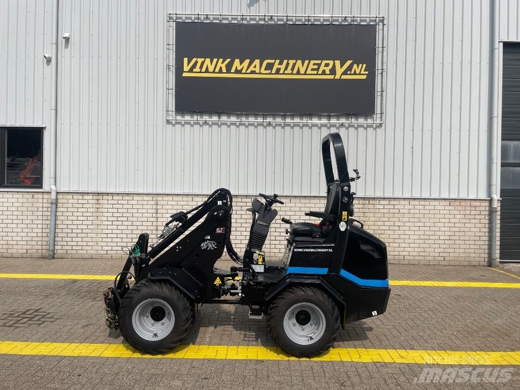 GiANT G 2200 E Gumikerekes homlokrakodók