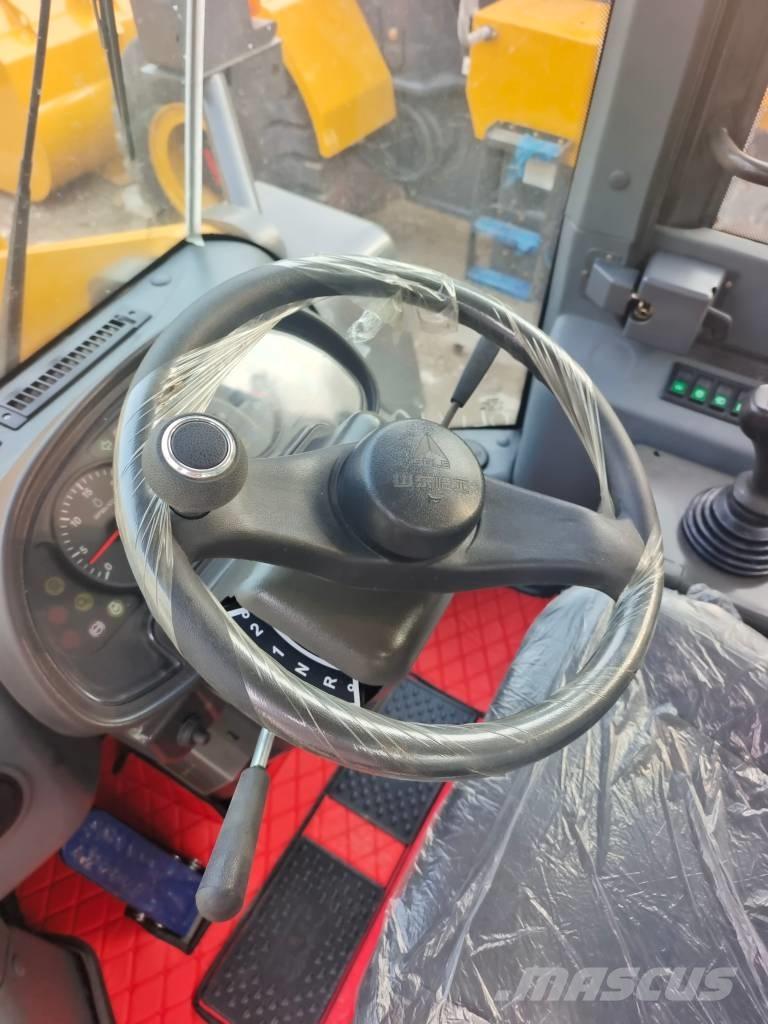 SDLG LG 956 F Gumikerekes homlokrakodók