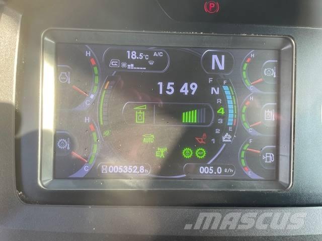 Komatsu WA 380-8 Gumikerekes homlokrakodók