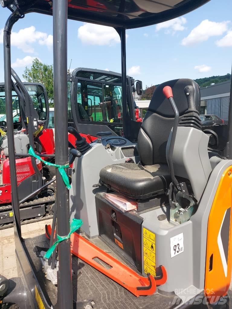 Develon DX 17 Z Mini kotrók < 7t