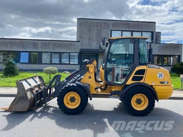Volvo L 20 F Gumikerekes homlokrakodók