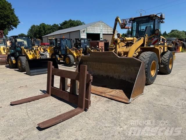CAT 938 G Gumikerekes homlokrakodók