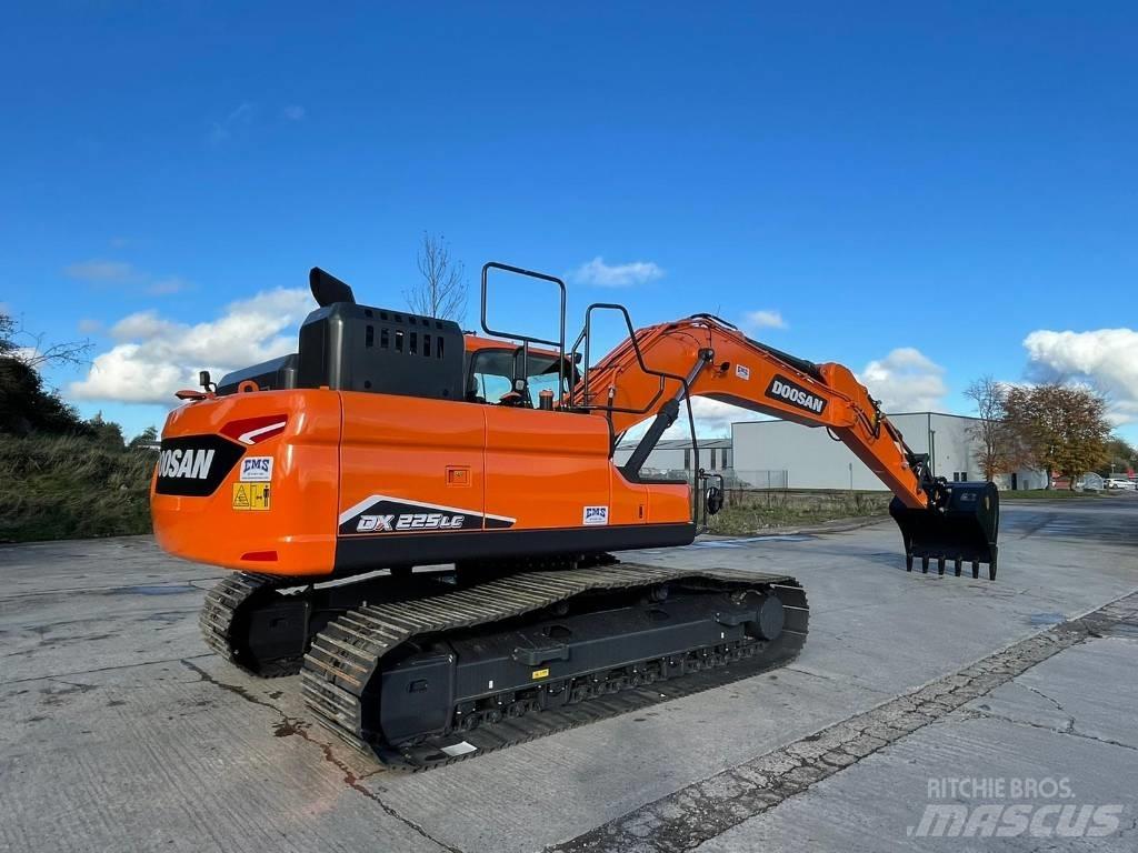Doosan DX225LC-7 Lánctalpas kotrók