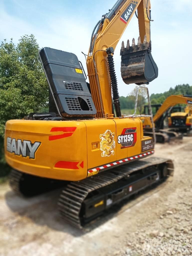 Sany SY 135C Közepes (midi) kotrók 7 t - 12 t