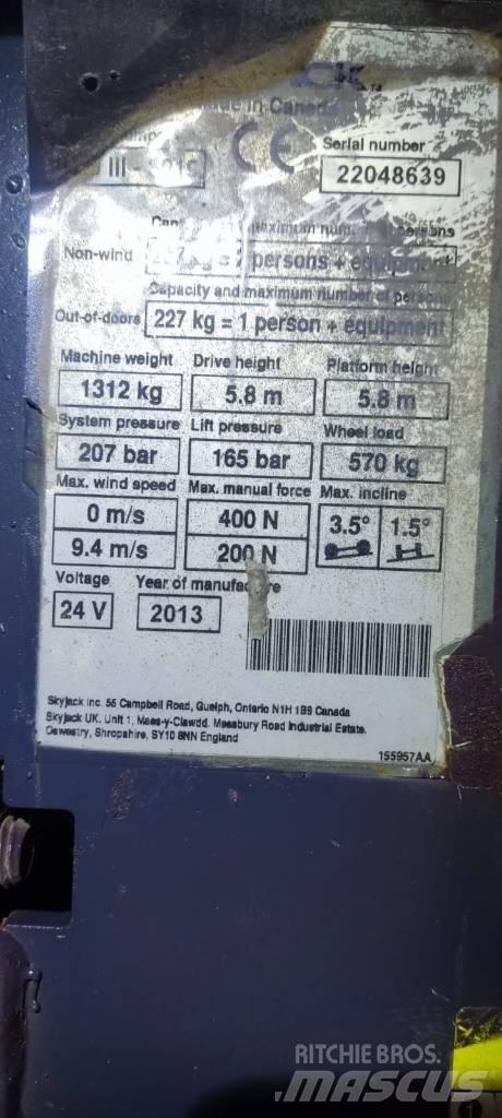 SkyJack Sjiii3219 Ollós emelők