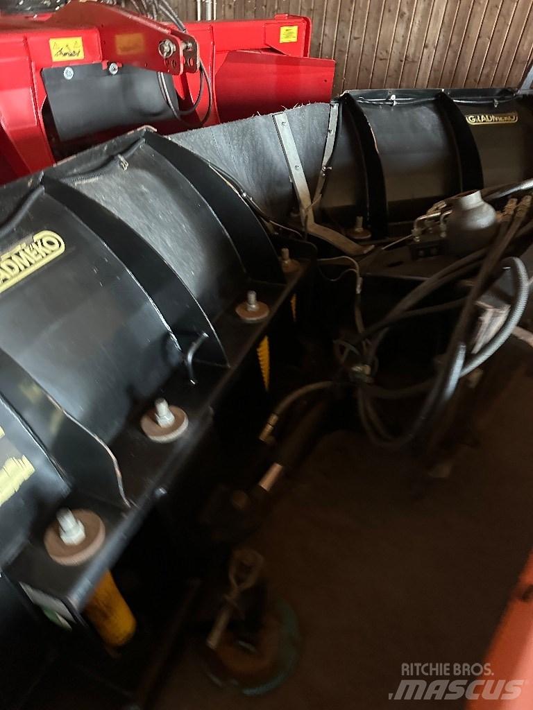 Gradmeko 320 v Hóeltakarítók