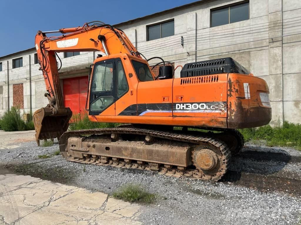 Doosan DH300 Lánctalpas kotrók
