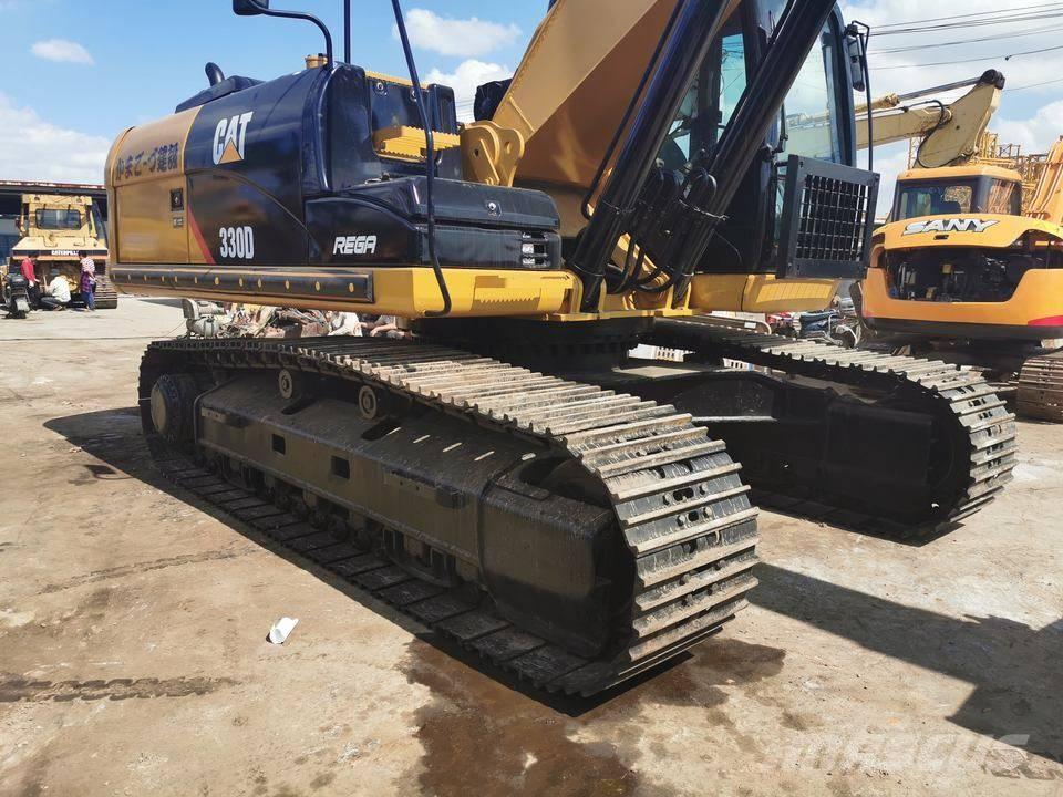 CAT 330DL Lánctalpas kotrók