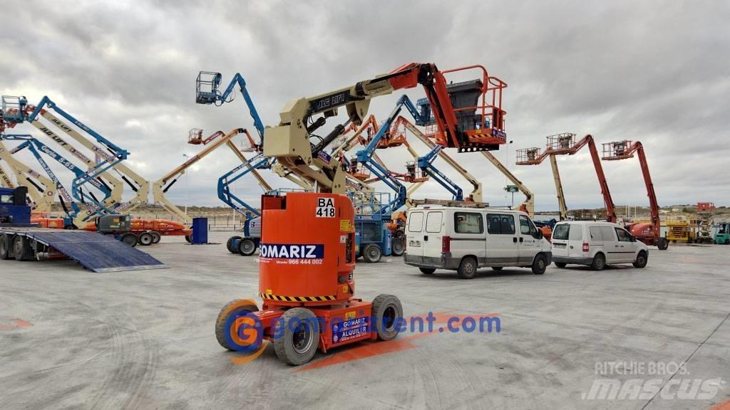 JLG E 300 AJP Karos emelők