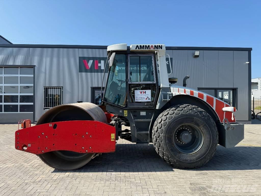 Ammann ASC 110 Egydobos hengerek