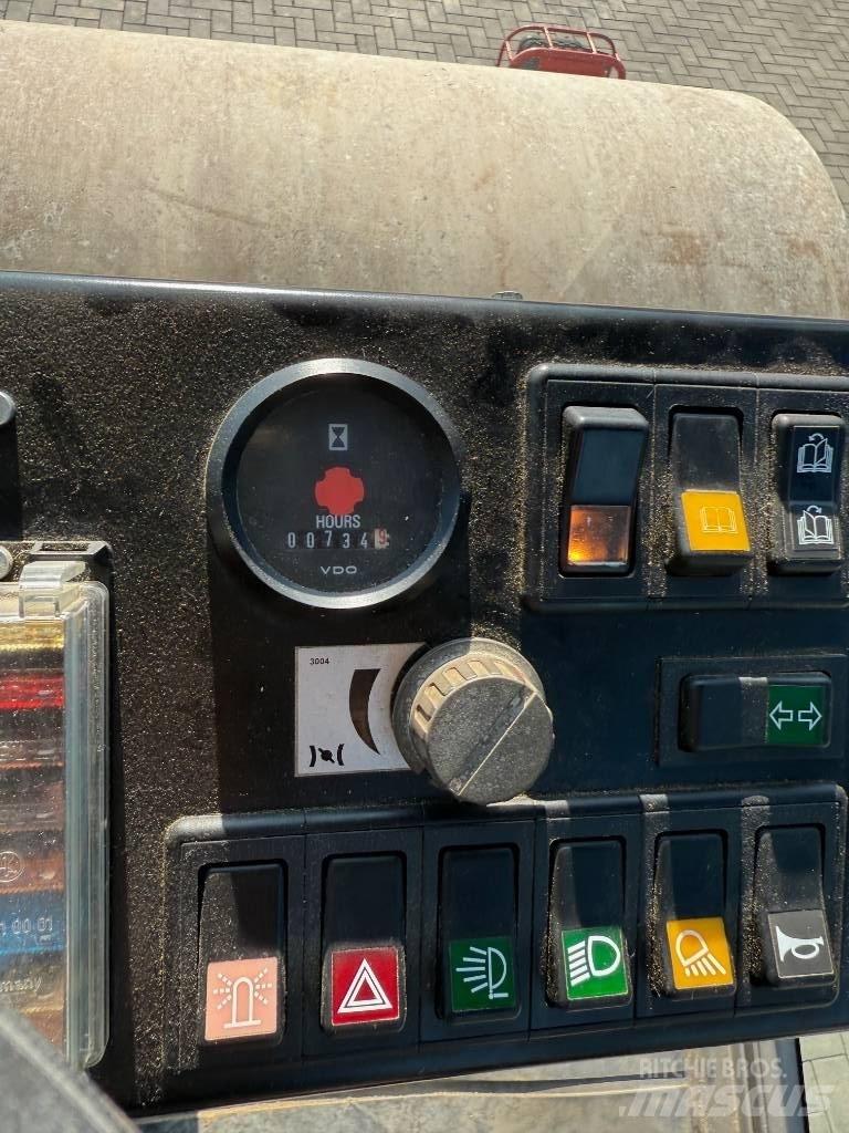 Ammann ASC 110 Egydobos hengerek