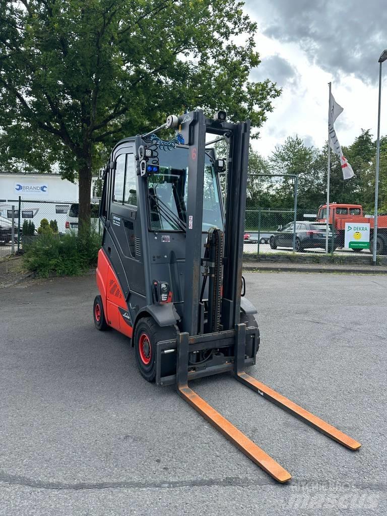 Linde H25T Gázüzemű targoncák