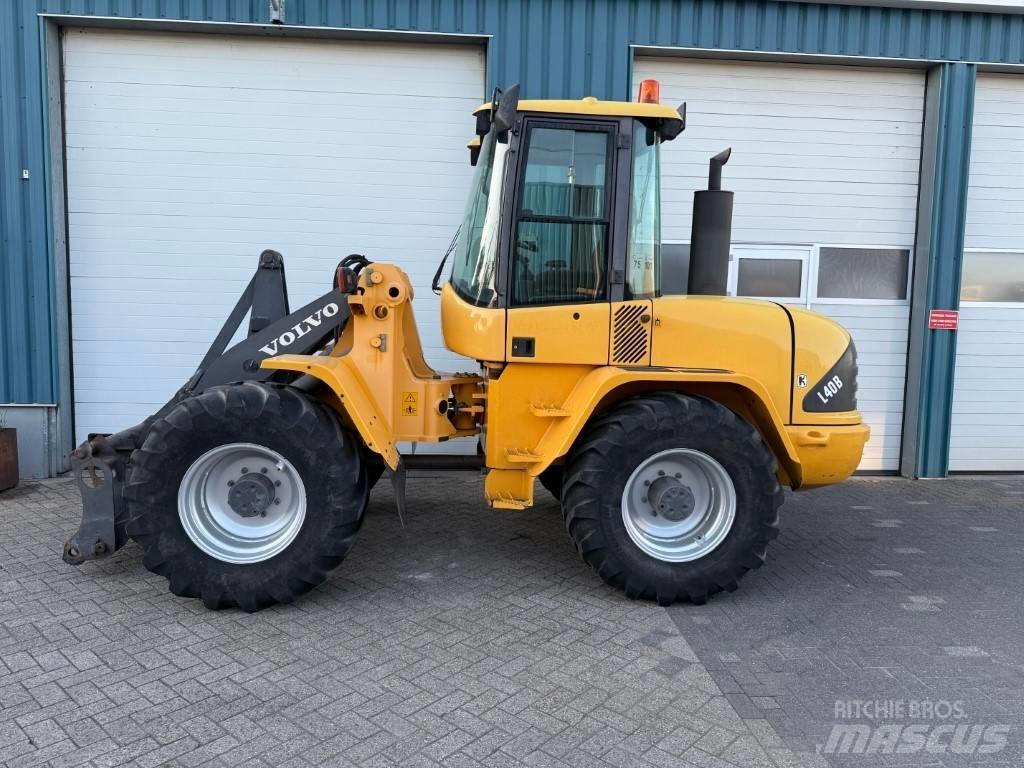 Volvo L 40 B TPS Gumikerekes homlokrakodók