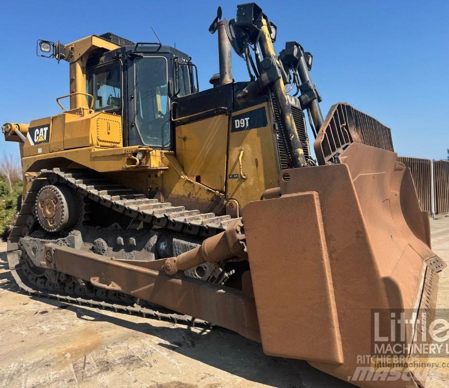 CAT D 9 T lánctalpas dózerek