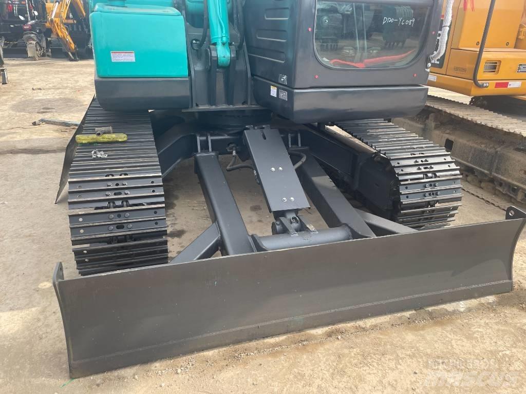 Kobelco SK 75 Közepes (midi) kotrók 7 t - 12 t