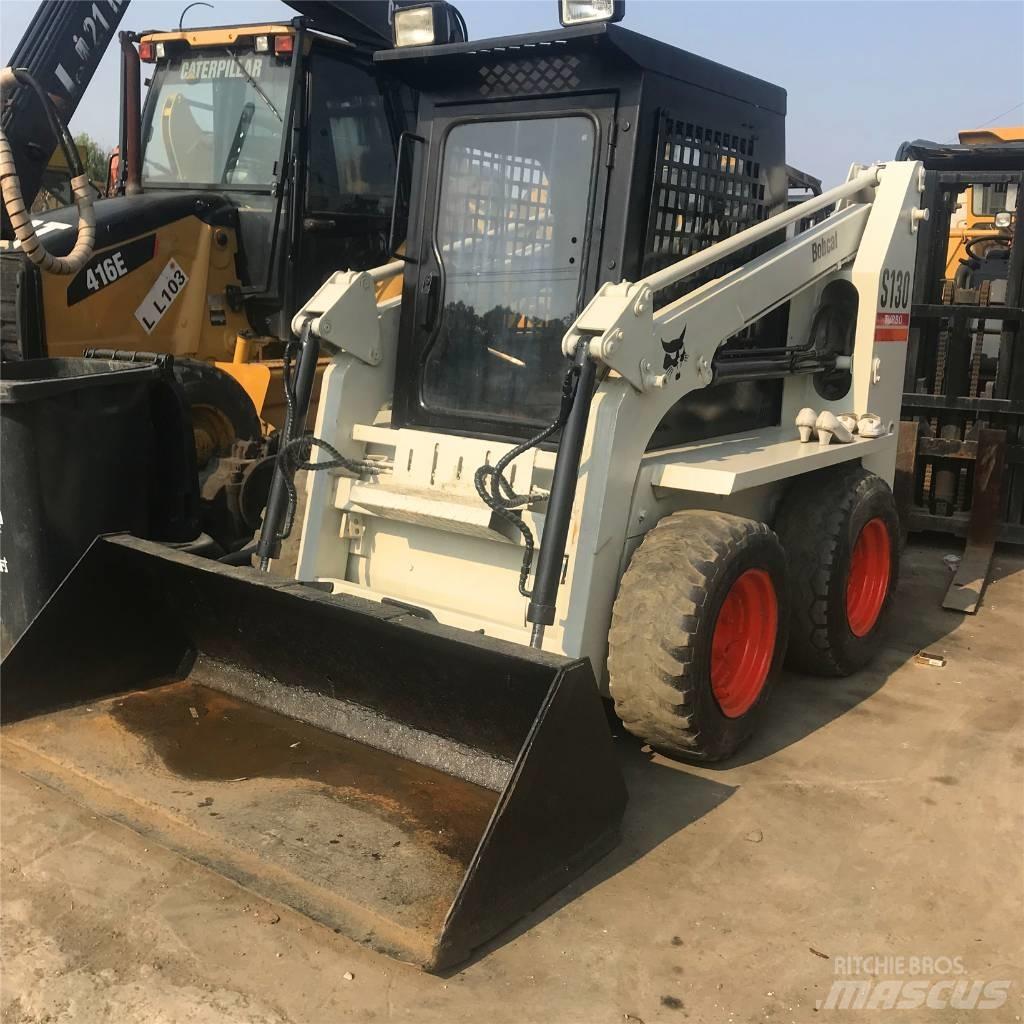 Bobcat S 130 Kompaktrakodók