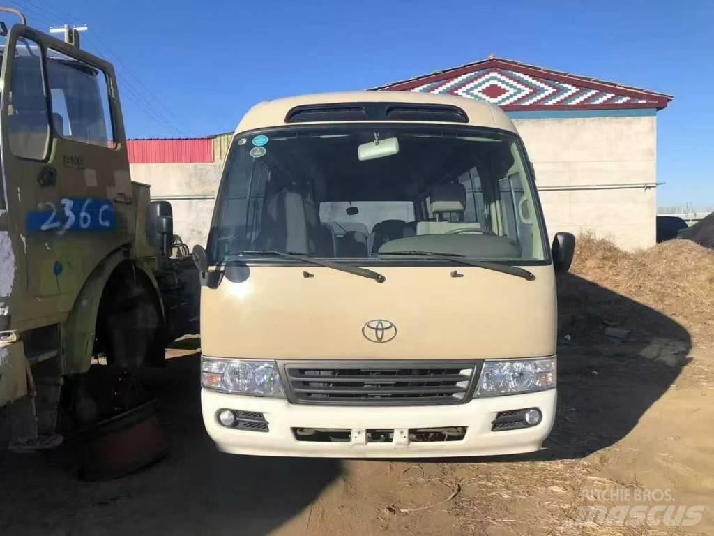 Toyota Coaster Bus Mini buszok