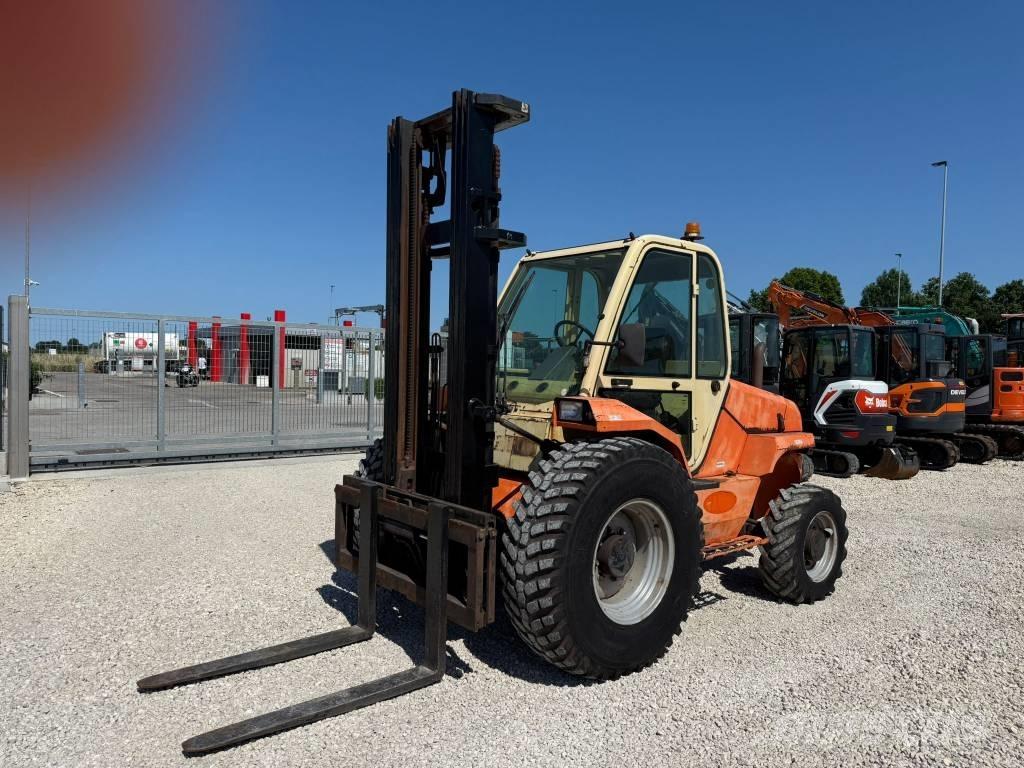 Manitou M 30.4 Dízel targoncák