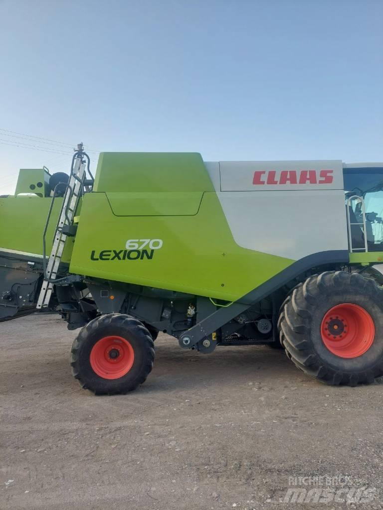 CLAAS Lexion 670 Kombájnok
