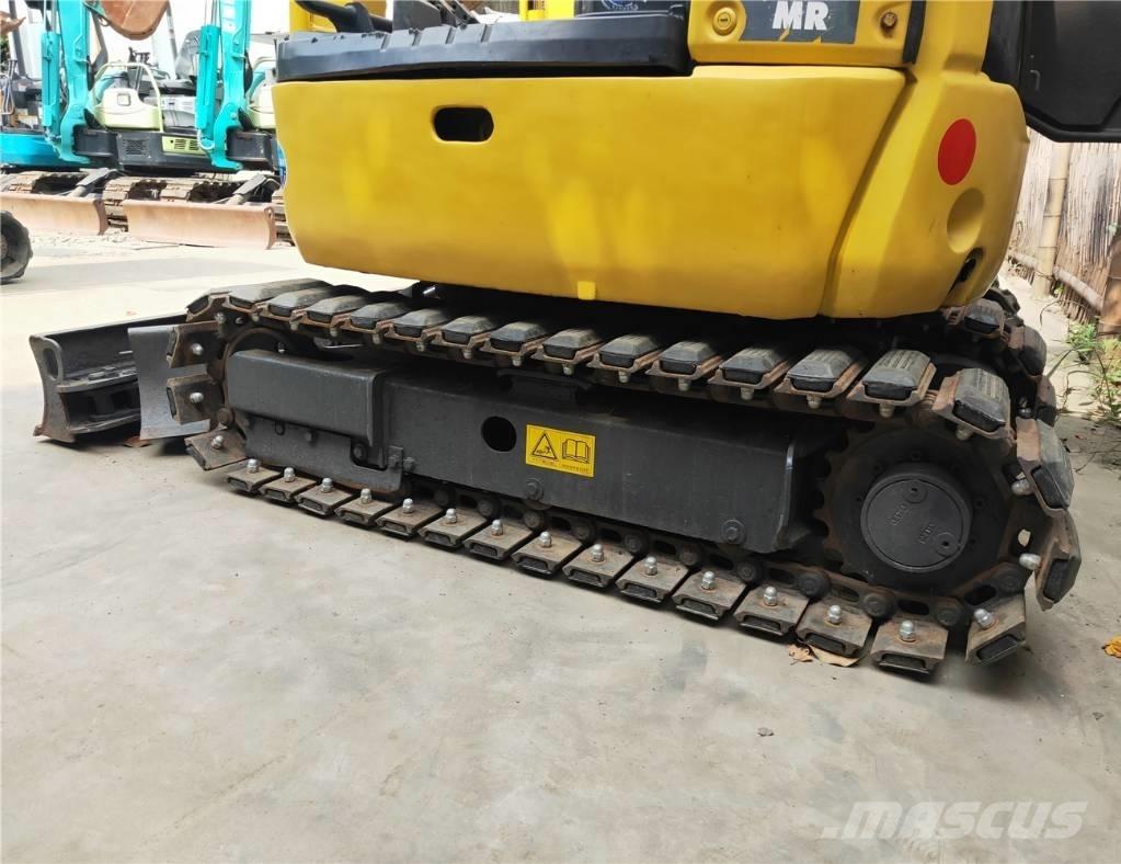Komatsu PC18MR-3 Mini kotrók < 7t
