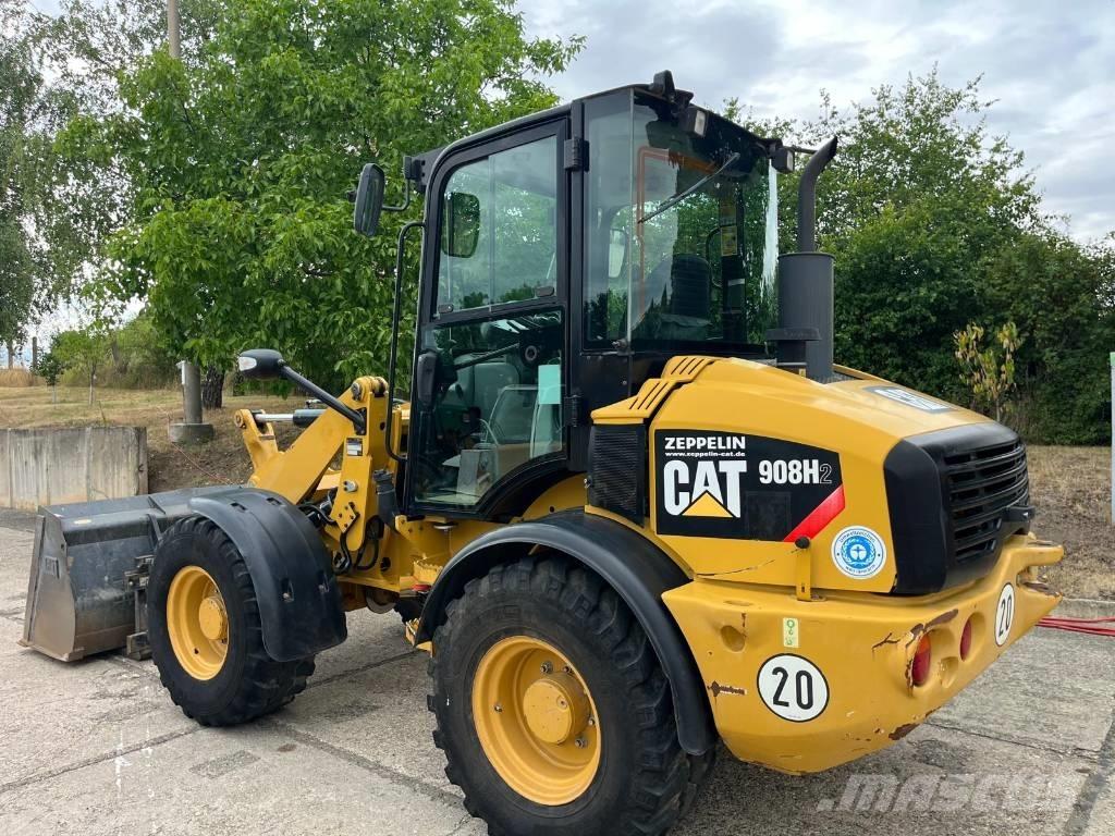 CAT 908 H Gumikerekes homlokrakodók
