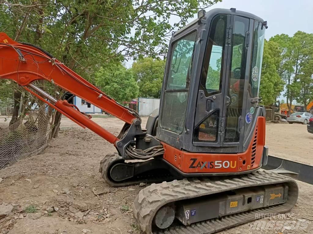 Hitachi ZX50U Mini kotrók < 7t