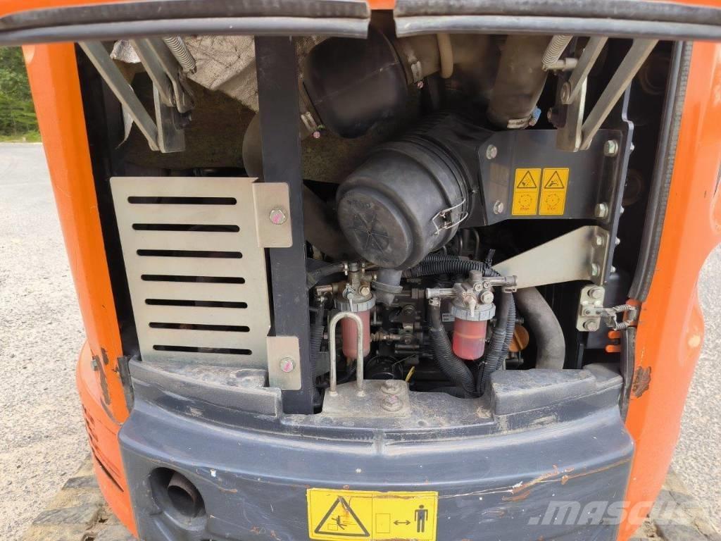 Hitachi ZX 26 U-5A Mini kotrók < 7t
