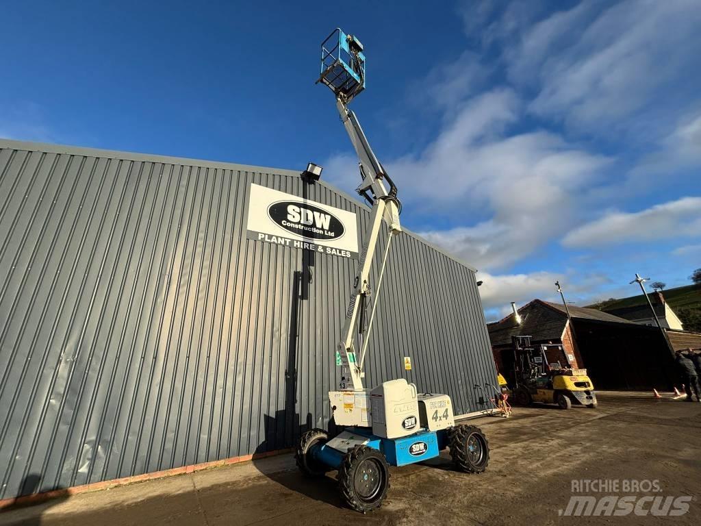 Niftylift HR 12 Karos emelők