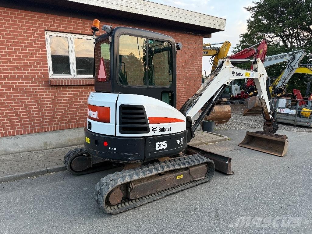 Bobcat E 35 Mini kotrók < 7t