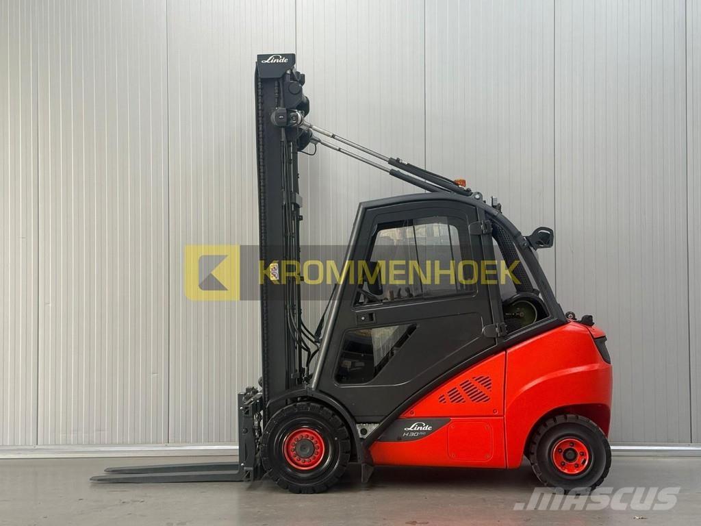 Linde H 30 T Gázüzemű targoncák