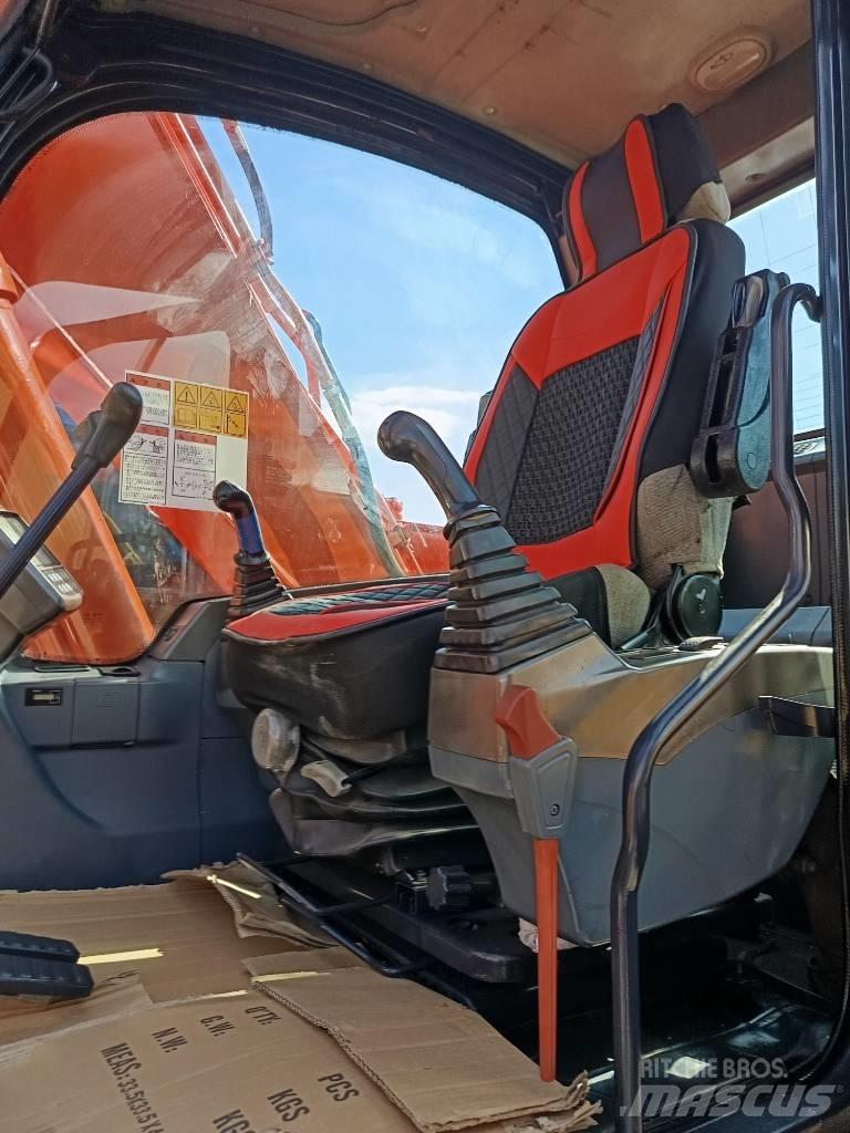 Doosan DX150 LC Lánctalpas kotrók