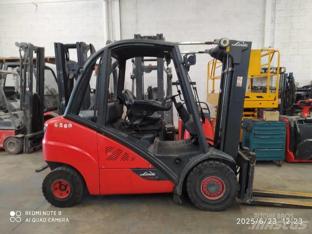Linde H 35 D Dízel targoncák