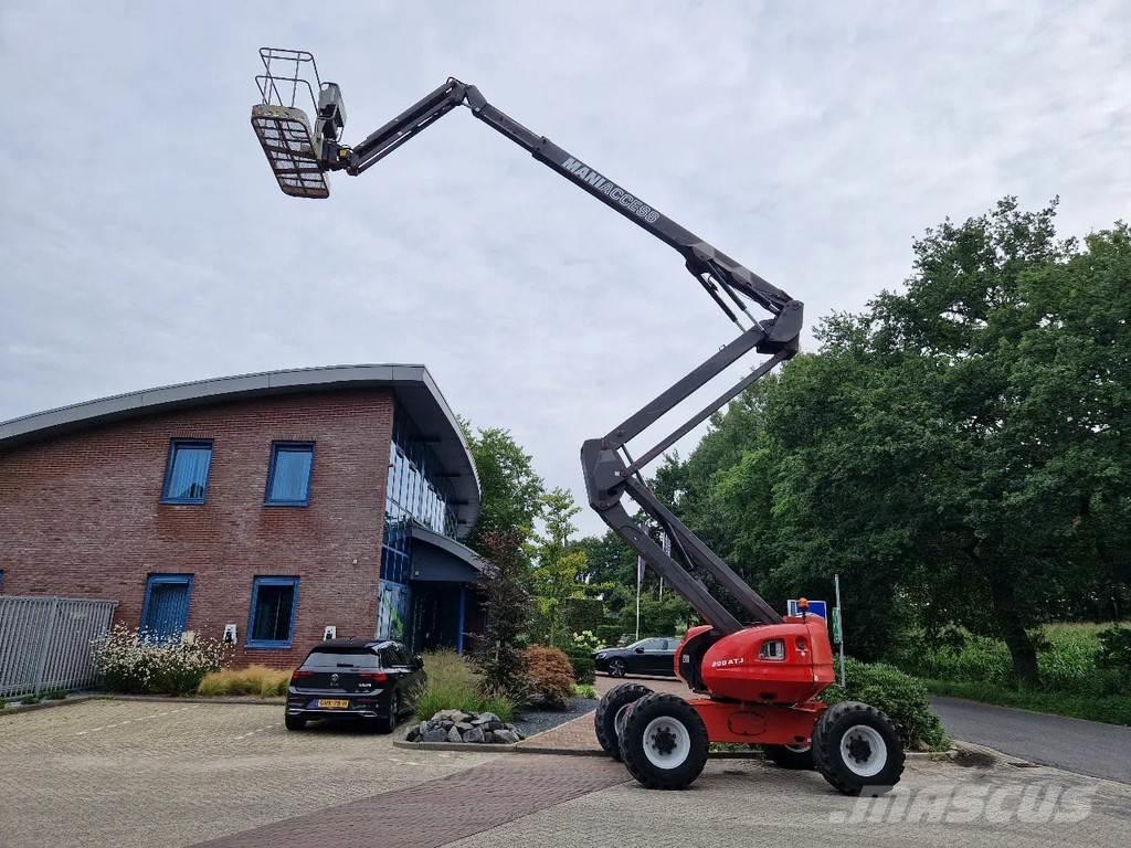 Manitou 200 ATJ Karos emelők