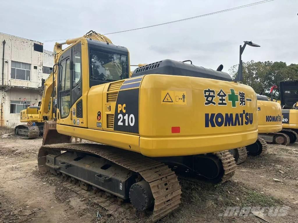 Komatsu PC 210 LC Lánctalpas kotrók