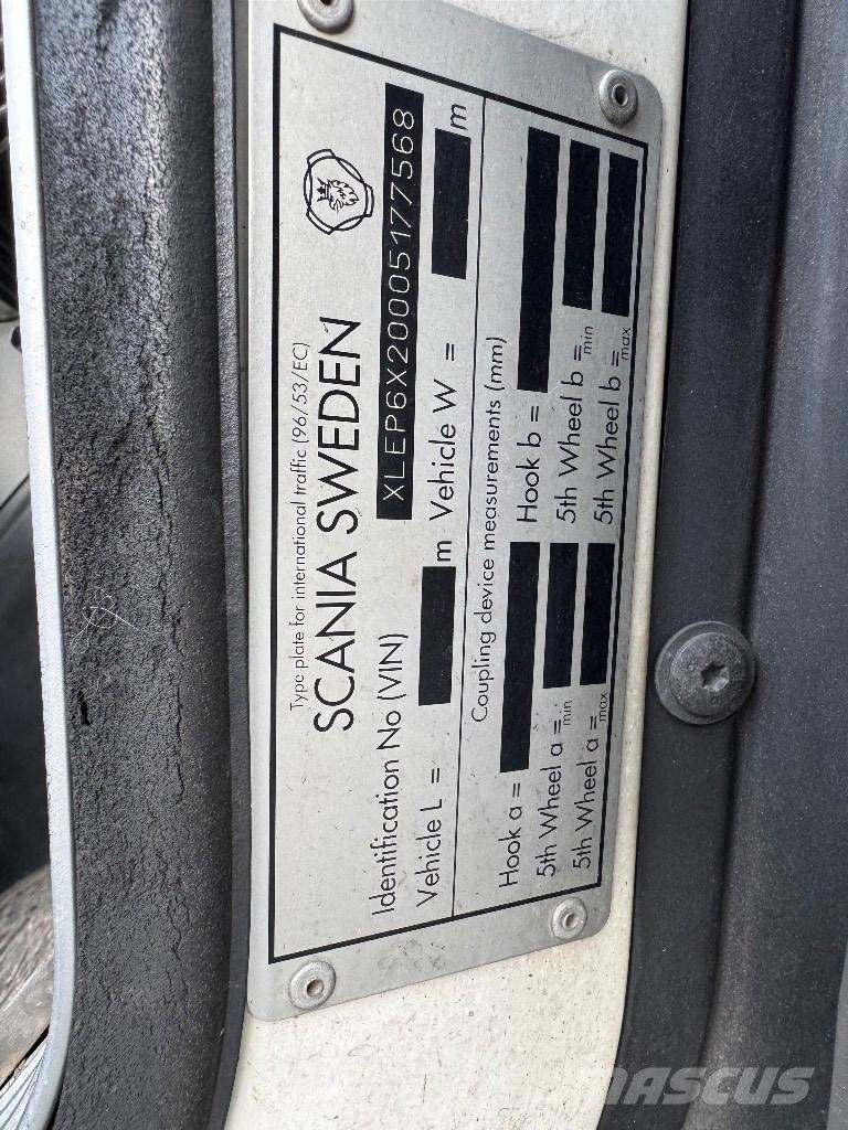 Scania P 340 Dobozos teherautók