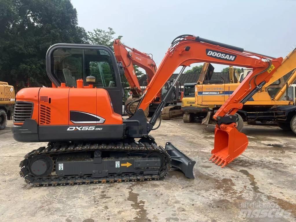 Doosan DX55-9C Mini kotrók < 7t