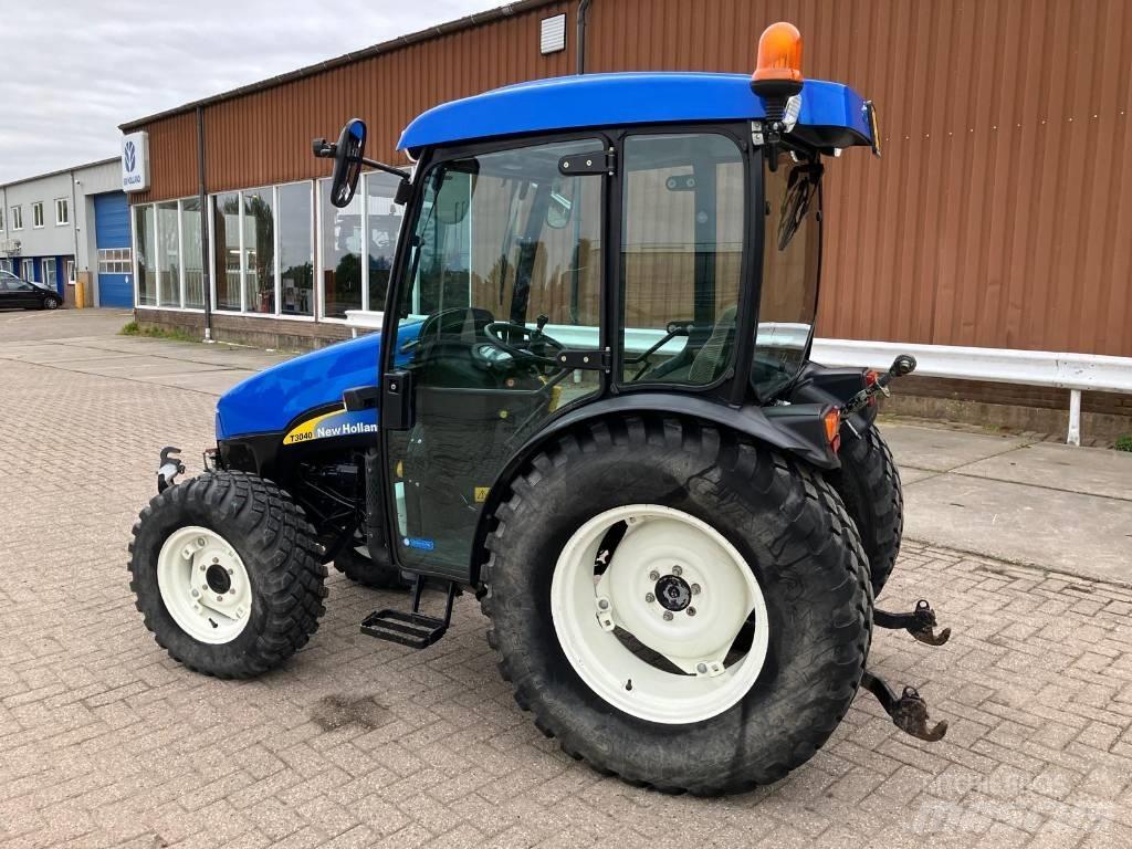 New Holland 3040 Traktorok